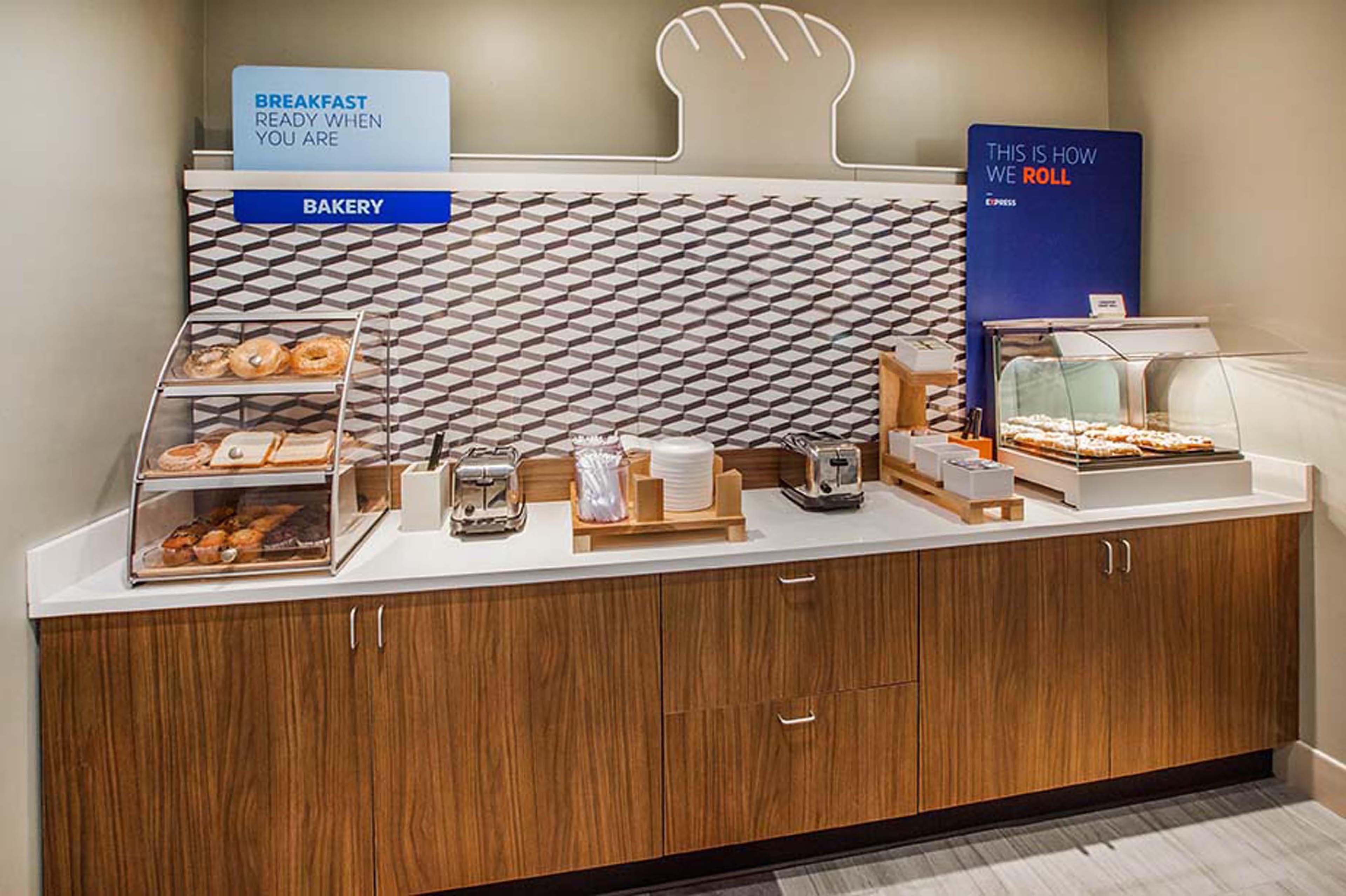 Holiday Inn Express Danville By Ihg Luaran gambar