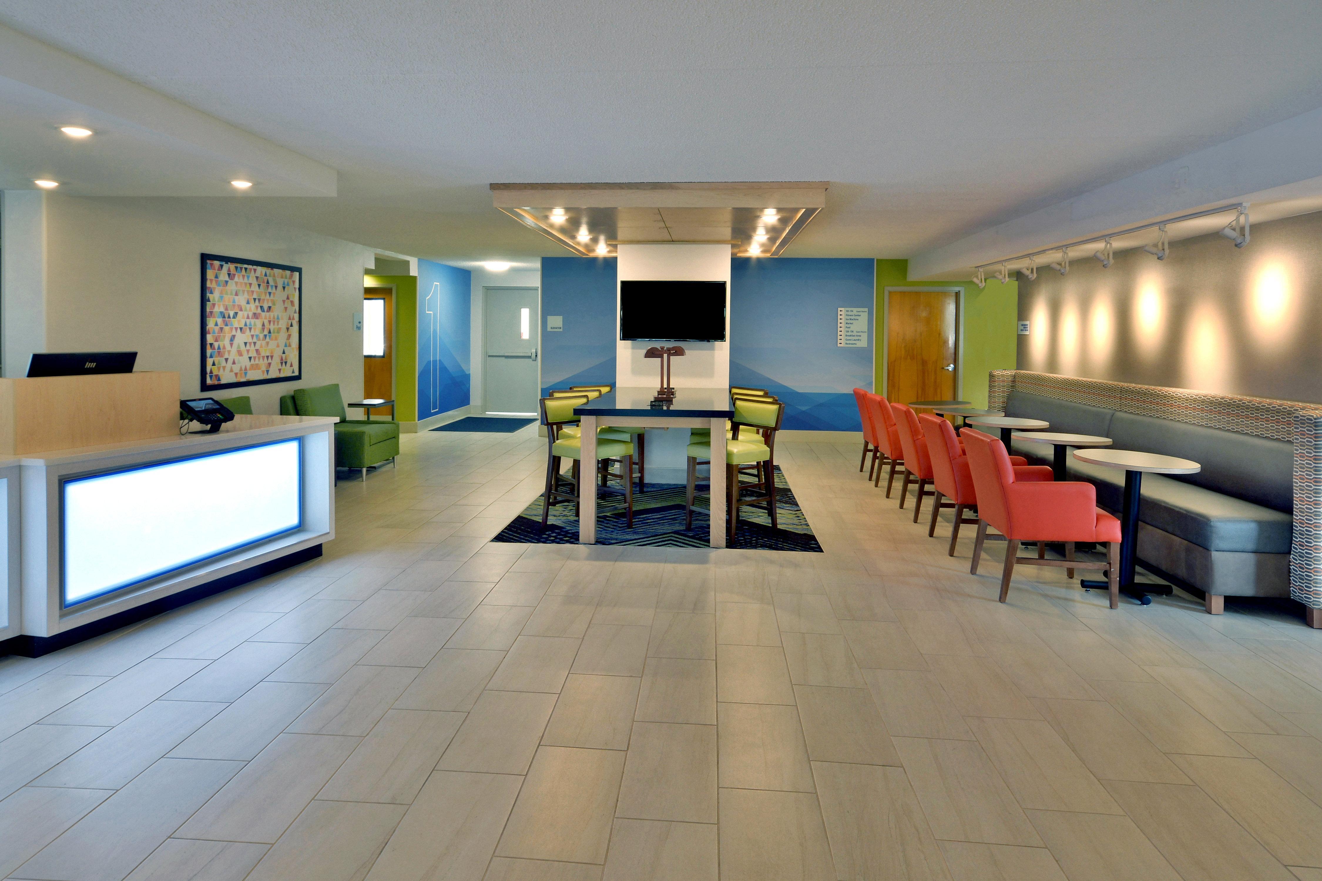 Holiday Inn Express Danville By Ihg Luaran gambar