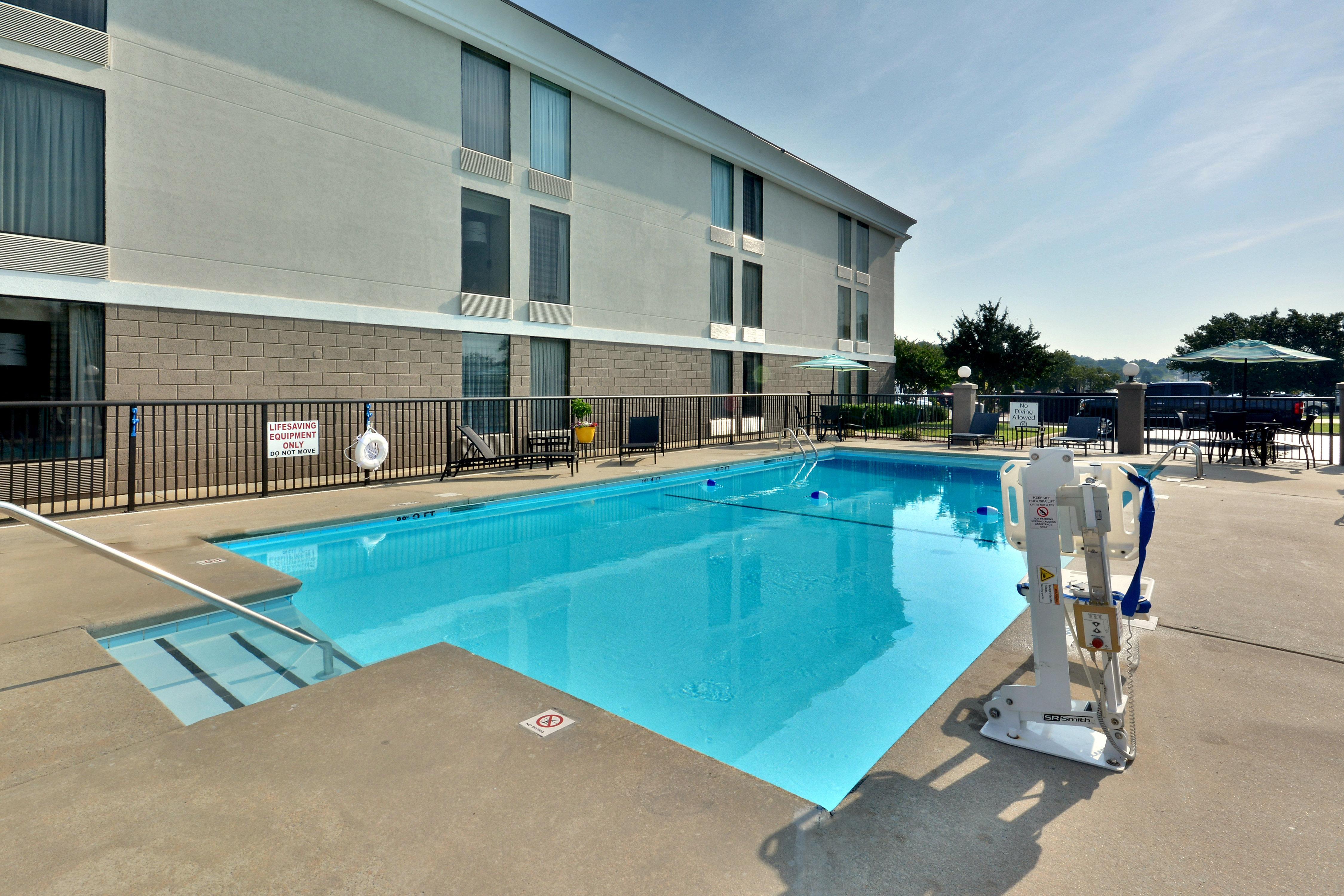 Holiday Inn Express Danville By Ihg Luaran gambar