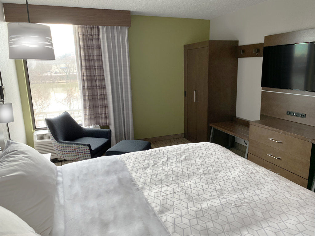 Holiday Inn Express Danville By Ihg Luaran gambar