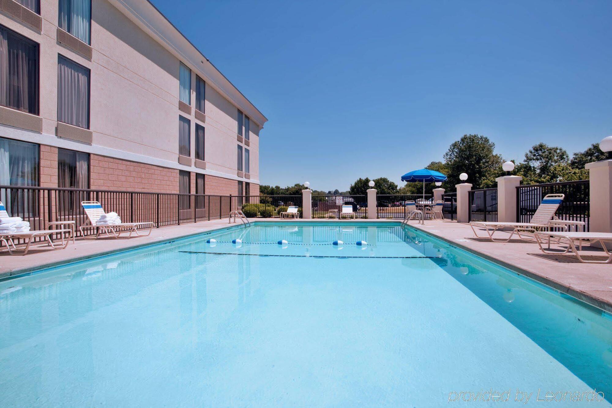 Holiday Inn Express Danville By Ihg Luaran gambar